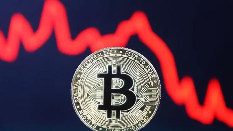 Bitcoin Price Drops Below $40K: What Lies Ahead for BTC?